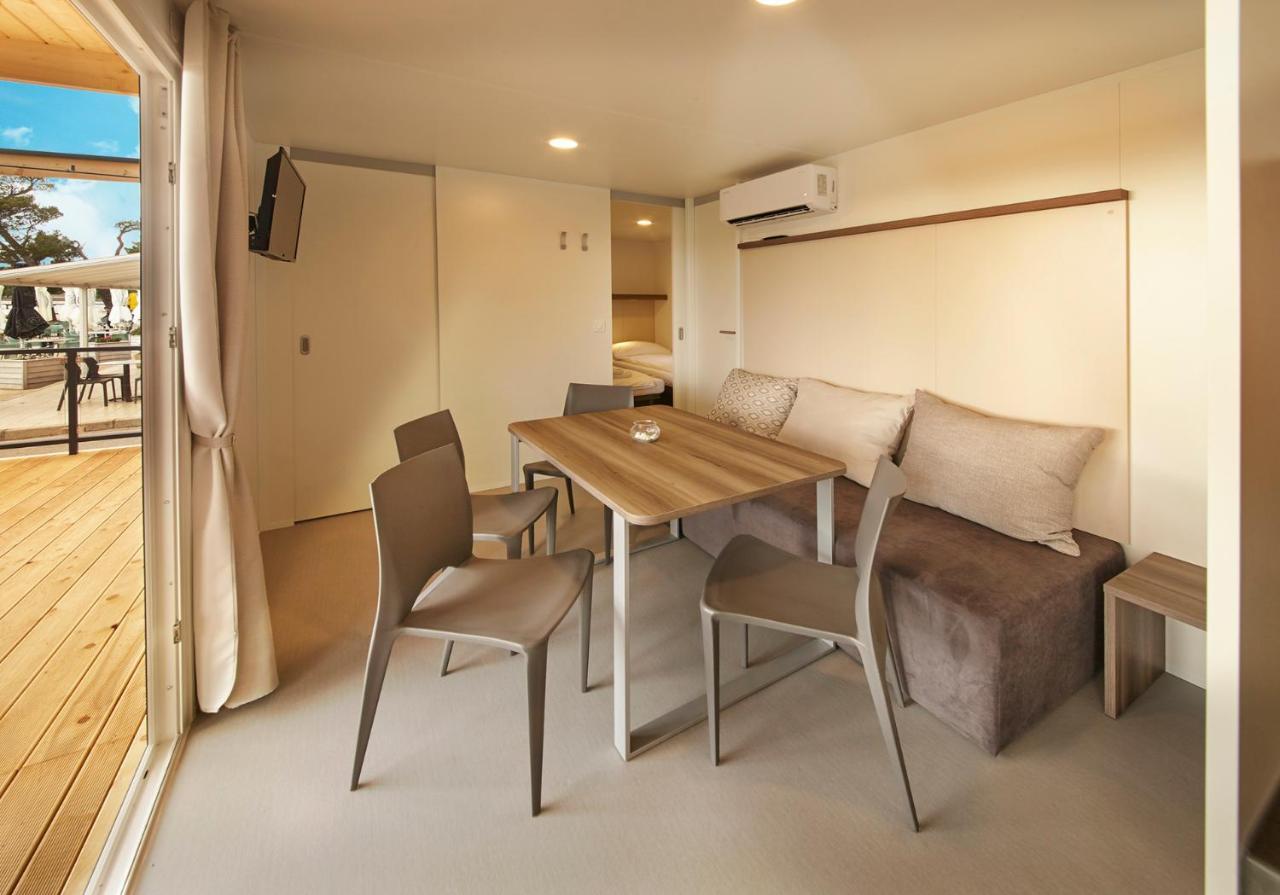 Premium Mobile Homes - Hotel & Resort Adria Ankaran Exterior photo